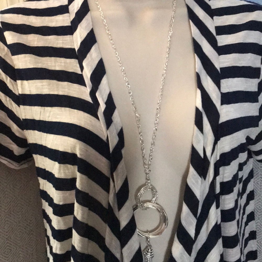 Throw over jacket - Picture 2 of 2